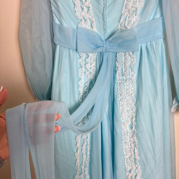 Nadine VINTAGE pastel blue White Lace Accent Formal long sleeve dress Size SMALL - Picture 12 of 16